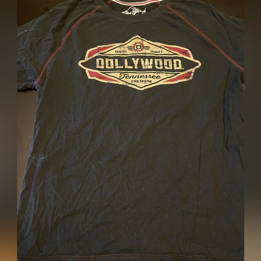 Dollywood Black T-Shirt w Red stiching detail